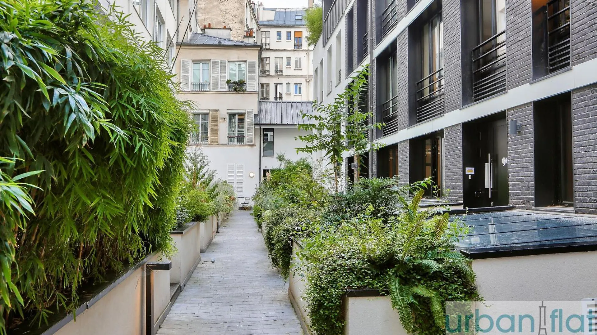 Urban Flat 170 - Amelot Apartment In Center Of 巴黎