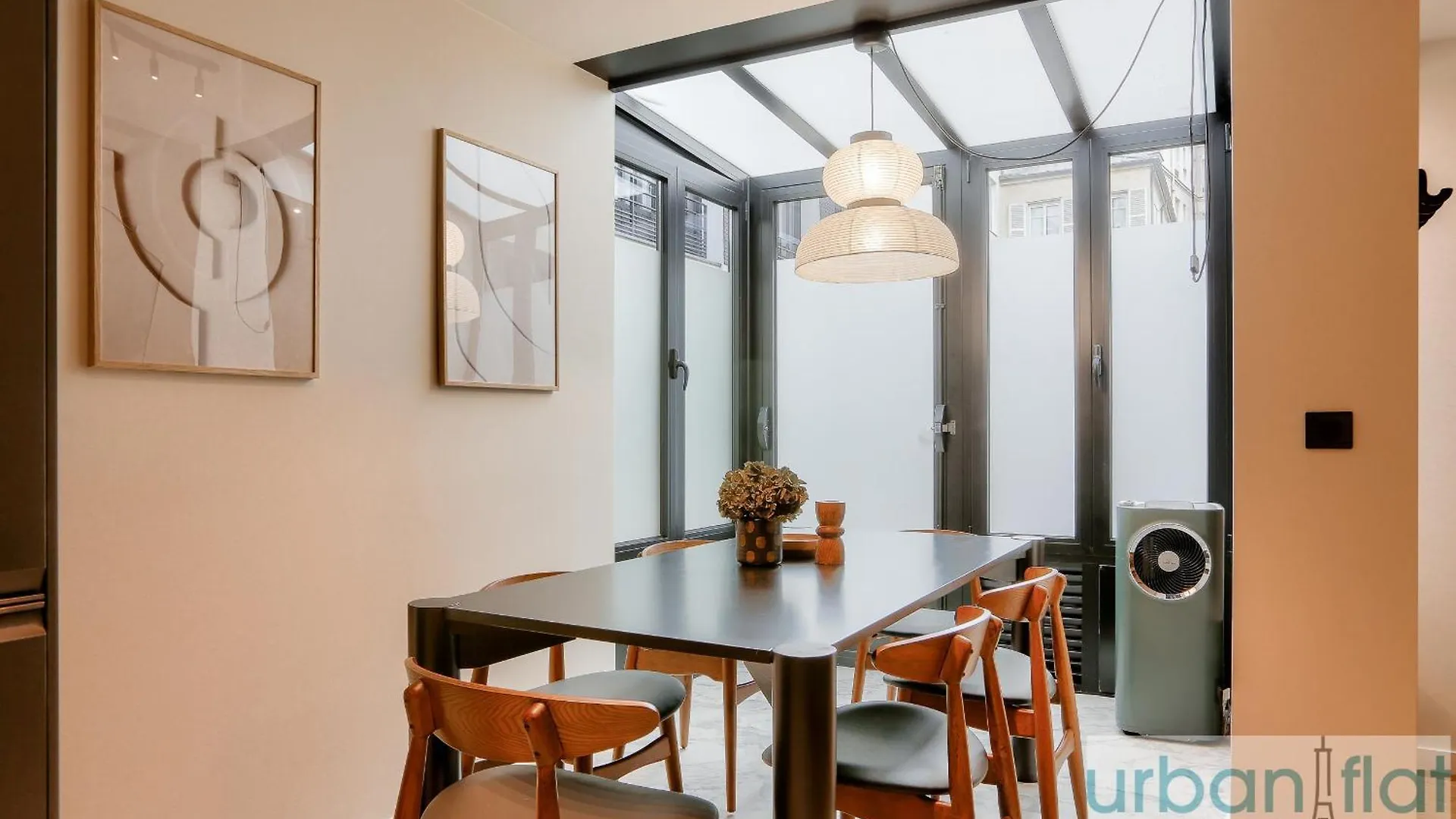 Urban Flat 170 - Amelot Apartment In Center Of 巴黎 法国